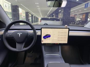 20万出头体验特斯拉Model Y，3万公里准新车，加速只需5秒！  -图4